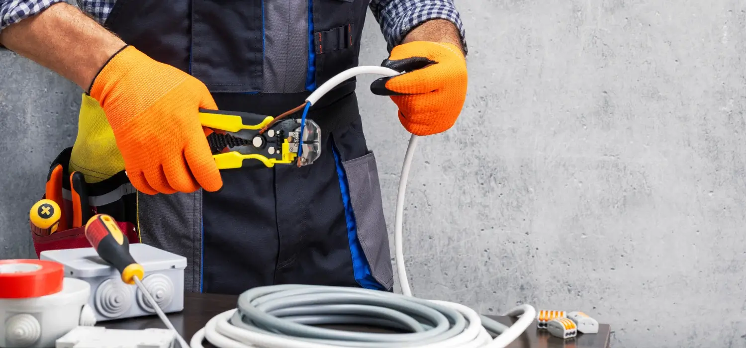 Plumber and electrician team in Dubai – Plumber24
